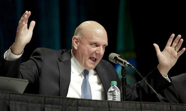 Microsoft Chief Executive Steve Ballmer answers questions at the company´s annual shareholder meeting in Bellevue, Washington