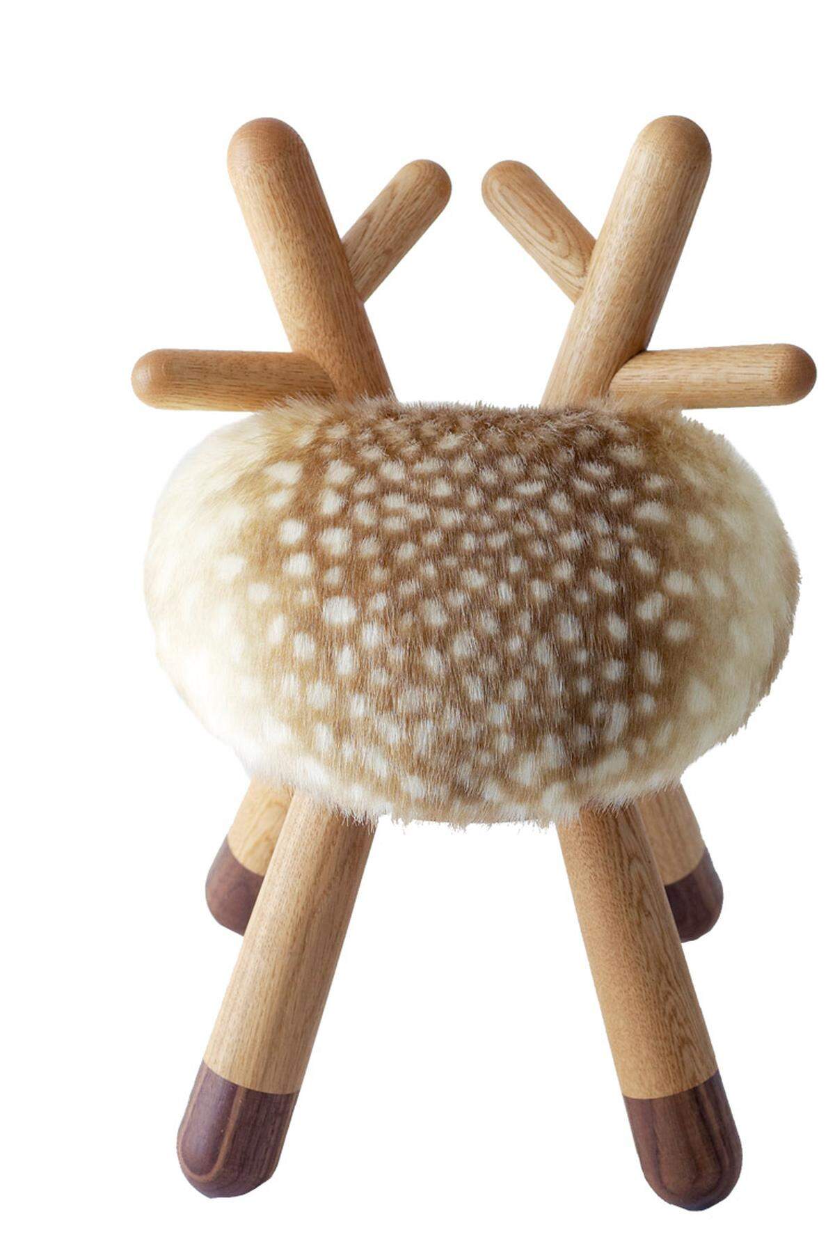 „Bambi Chair“, eh klar, heißt der Hocker, Design: Takeshi Sawada, 263 Euro, www.eo.dk