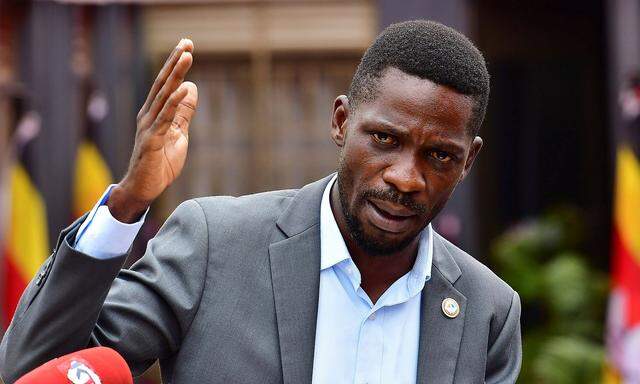 Ugandan opposition leader and singer Robert Kyagulanyi Ssentamu, known as Bobi Wine addresses a news conference in Kampala