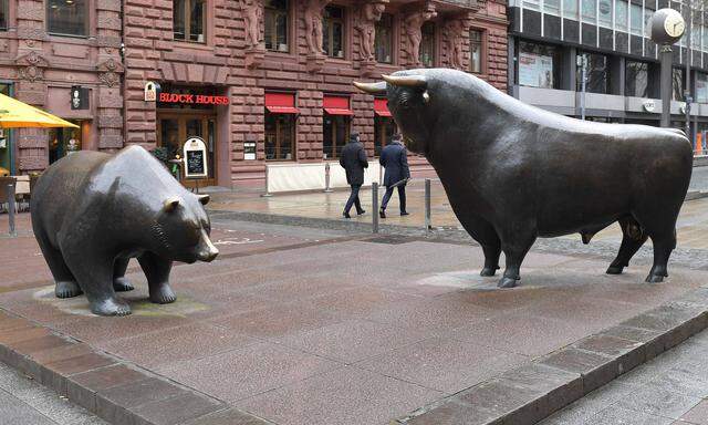 Der DAX sei gegenüber dem deutschen Anleihenmarkt besonders stark unterbewertet, sagt Buchautor Erich Pitak.