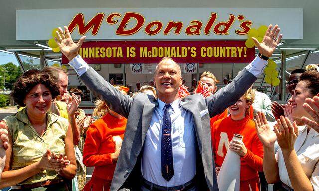 Ray Kroc (Michael Keaton) machte aus einem kleinen Restaurant ein Fast-Food-Imperium.