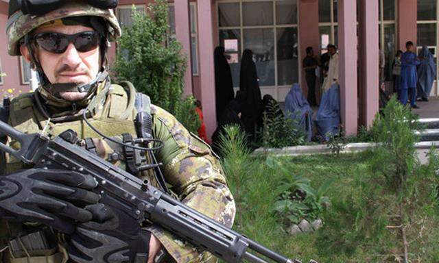 Afghanistan: ISAF soll acht Zivilisten getötet haben