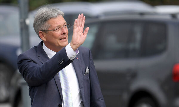 Peter Kaiser ist verärgert 