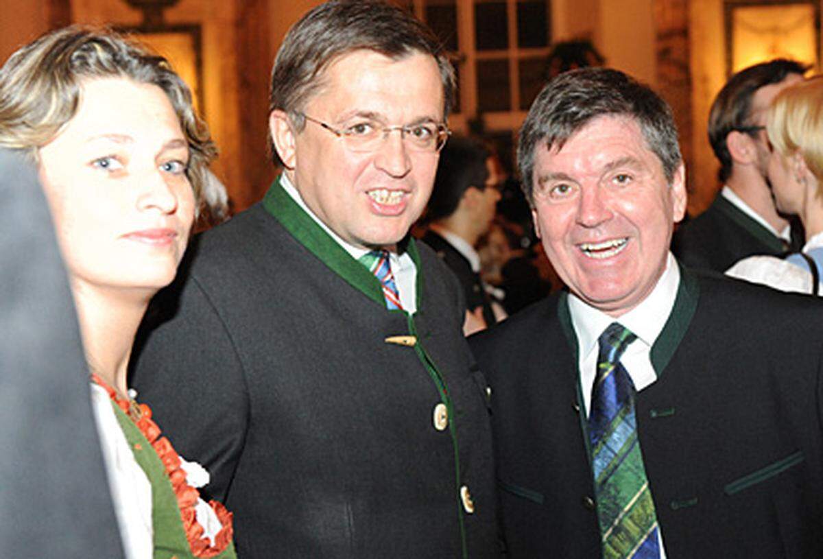 Auch unter den Gästen: BZÖ-Politikerin Magda Schöller-Bleckmann (links), Nationalratsabgeordneter Fritz Grillitsch (Mitte)...