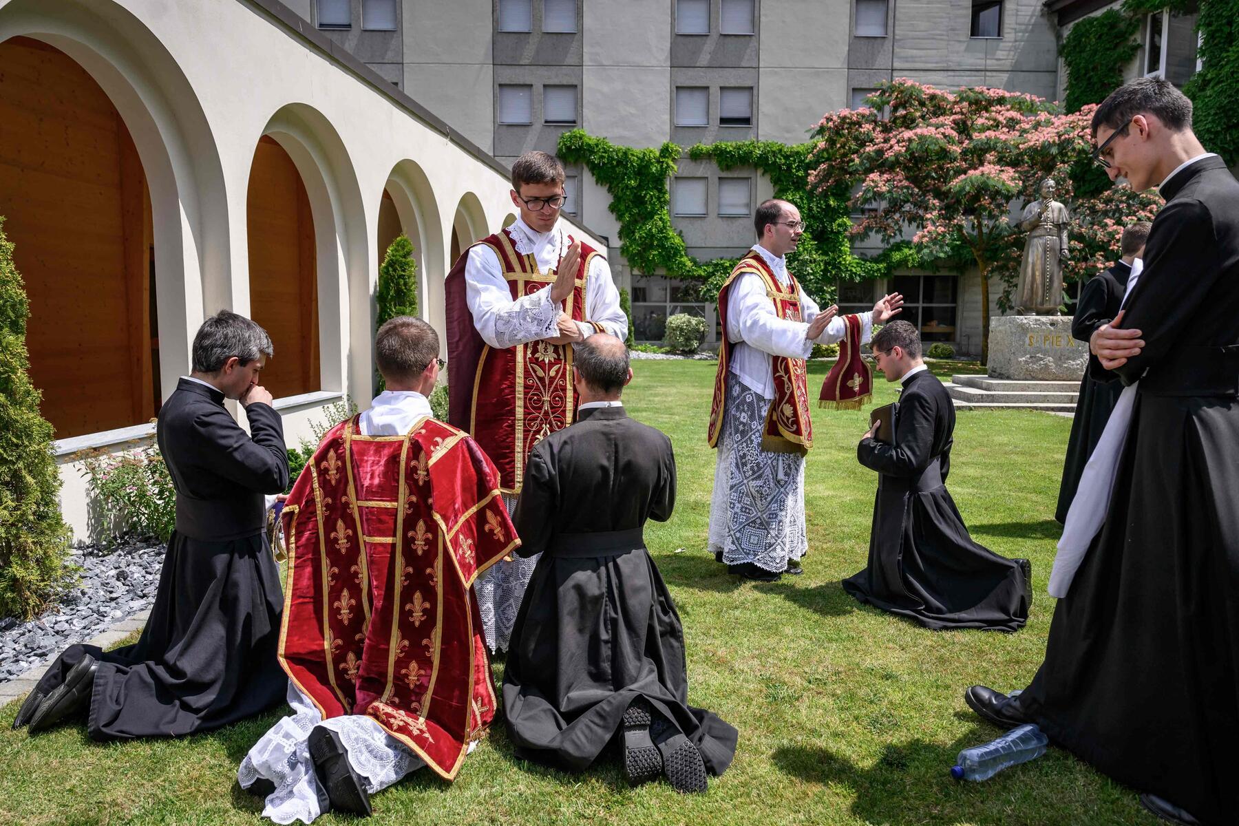 Pius Brotherhood faces excommunication threat over unauthorized bishop consecrations