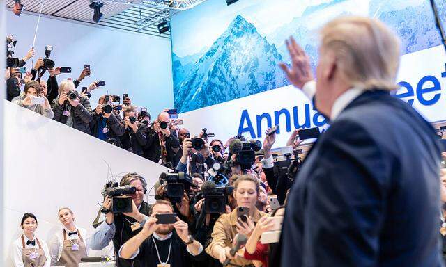 US-Präsident Donald Trump nützt seinen Auftritt in Davos, um den Europäern die Rute ins Fenster zu stellen.