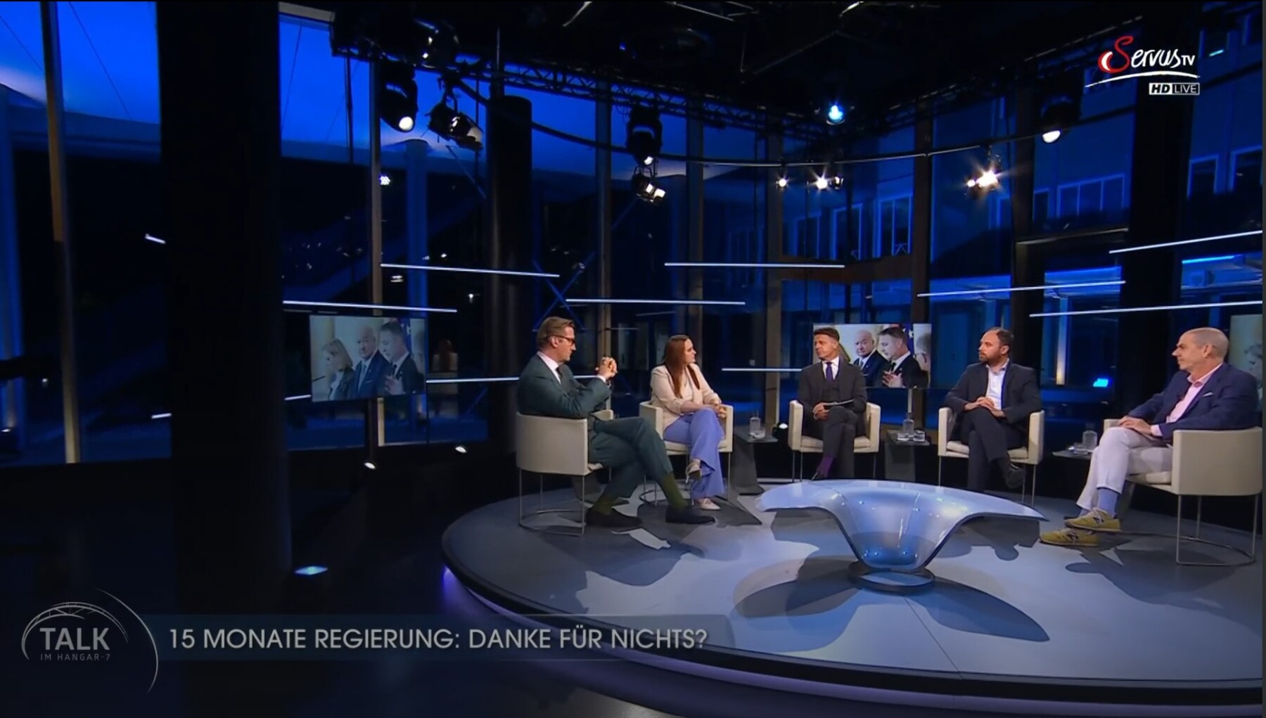 Austrian Government's Reforms Questioned on TV: Critics Advise Prayer, Proponents Defend Actions