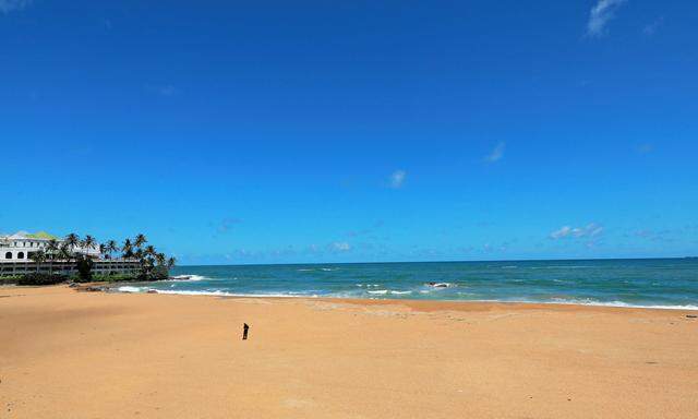 Vorübergehend. Leere Strände (wie hier in Sri Lanka) werden nicht leer bleiben: Der Druck des Tourismus ist groß, der coronabedingte Undertourism wird bald vorbei sein.