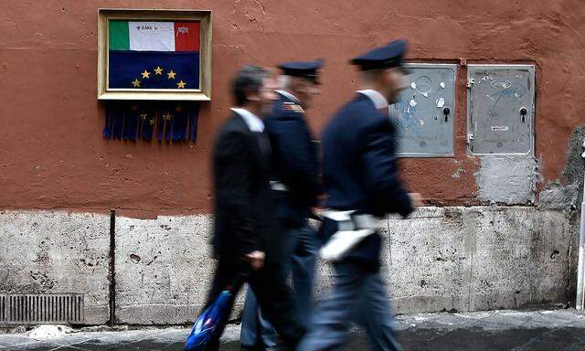 ITALY-EUROPE-ECONOMY-URBAN-STREET-ART