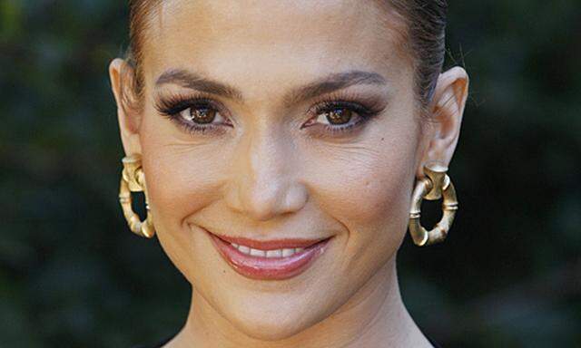 Jennifer Lopez ist vom ''People''-Magazin zum ''schönsten Menschen der Welt'' gewählt worden.