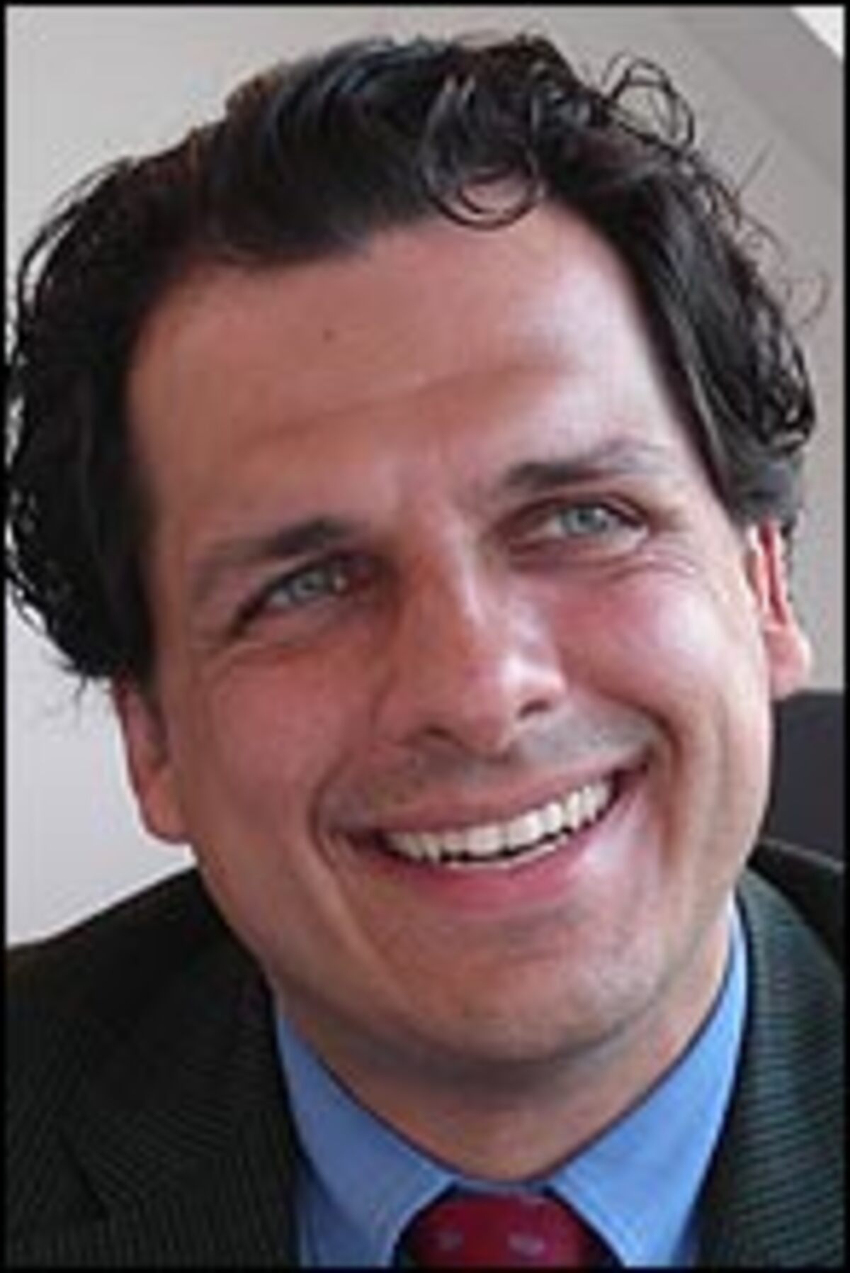 Das LKH Vöcklabruck erhält mit 1. Dezember 2006 mit Univ.-Prof. Dr. Alex Blaicher, MBA (38), einen neuen Ärztlichen Direktor. Dr. Blaicher folgt damit Prim. Dr. Harald Gogl, der diese Funktion heuer aus persönlichen Gründen zurückgelegt hat.