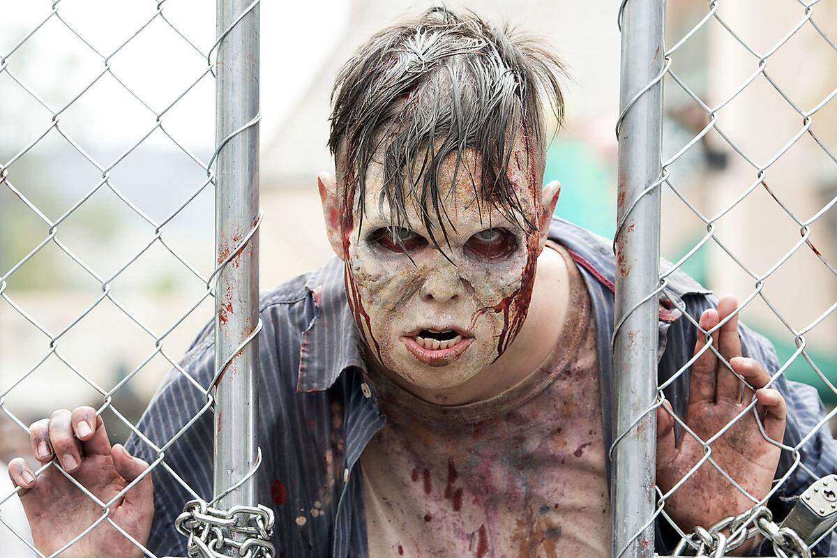 Zombie. Die neueste Attraktion der Universal Studios ist die Zombie-Apokalypse aus der US-Kultserie "The Walking Dead". Um sie lebensecht nachzustellen, braucht es Dutzende gefräßige "Untote".