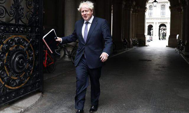 Der britische Premierminister Boris Johnson beim wöchentlichen Kabinettstreffen in London.
