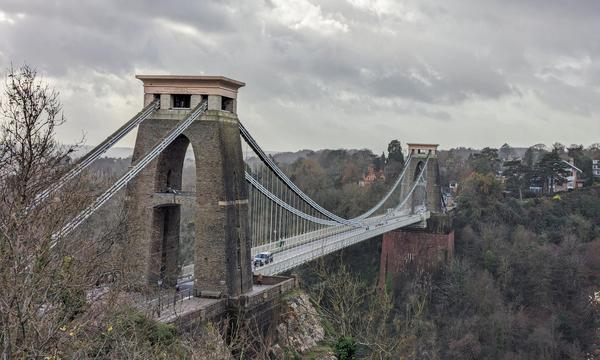 Ein Archivbild der Clifton Hängebrücke in Bristol, Großbritannien.