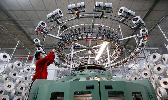 In China nimmt die industrielle Produktion langsam wieder Fahrt auf.