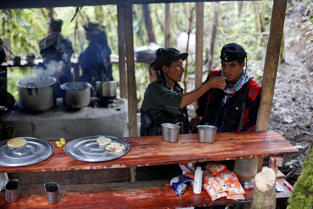 Die Reintegration der Kämpfer wird für den Staat eine große Aufgabe. Viele haben ihr halbes Leben in den Reihen der FARC verbracht.
