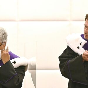 VFGH-Vizepräsidentin Verena Madner (li) und VFGH-Präsident Christoph Grabenwarter 