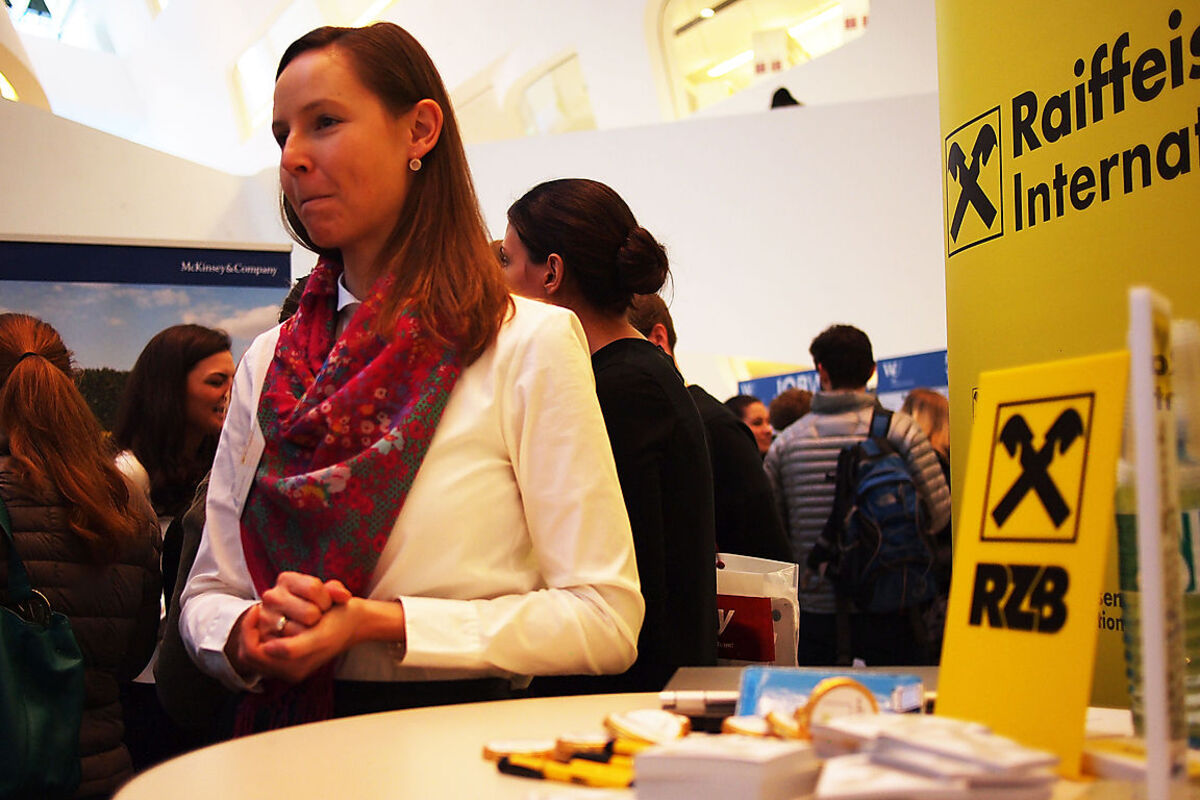 ...Raiffeisen präsentierten ihre Praktikumsangebote.