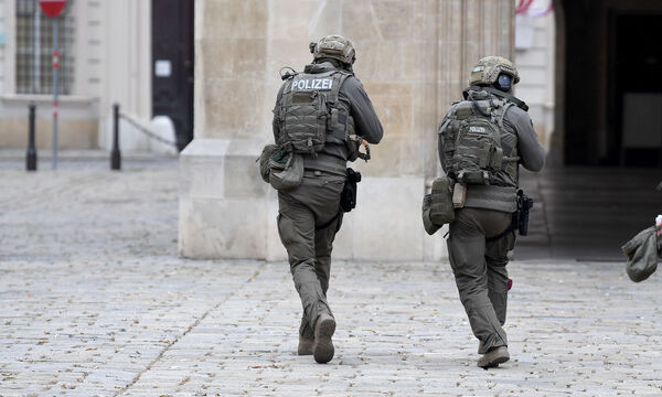 Symbolbild: Polizisten des EKO Cobra