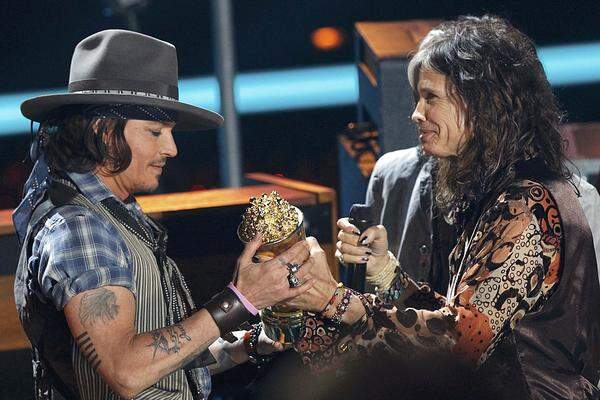 ... Steven Tyler den begehrten MTV Generation Award, eine Art Preis für sein Lebenswerk.