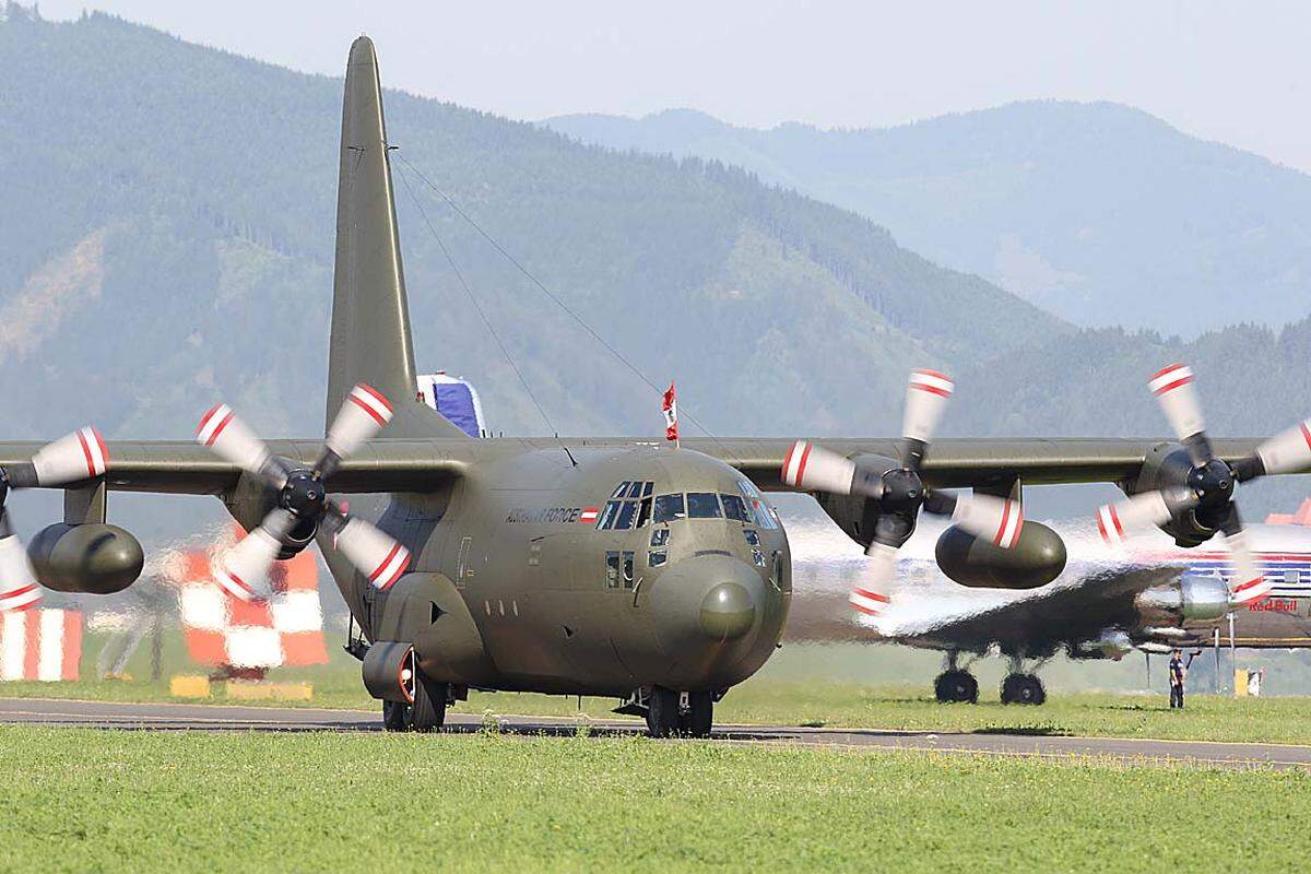Eine C-130 Hercules des Bundesheeres.