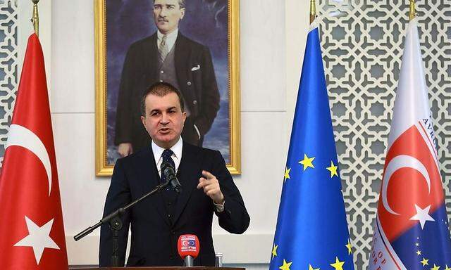Der türkische EU-Minister Ömer Celik kritisiert Österreich für seine "anti-türkische Politik".