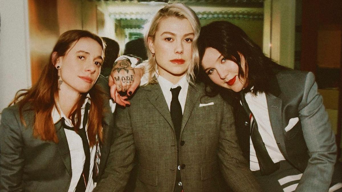 Phoebe Bridgers, Julien Baker und Lucy Dacus sind Boygenius. Die Einnahmen aus „The Parting Glass“ gehen an ein Hilfsprojekt für arme Kinder in Dublin.