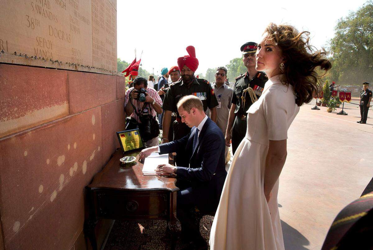 Vom Winde verweht am India War Memorial, dem Triumphbogen in der indischen Hauptstadt.  