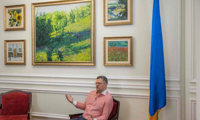 Der ukainische Außenminister Dmytro Kuleba im Interview mit der Nachrichtenagentur AFP.