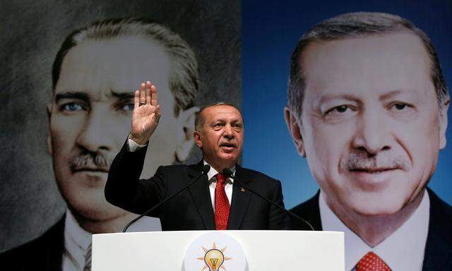 Das autokratische System Recep Tayyip Erdoğans stößt an seine Grenzen. 