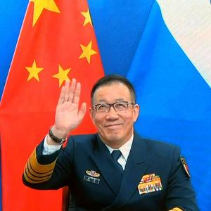 Chinas  Verteidigungsminister Dong Jun Wege 