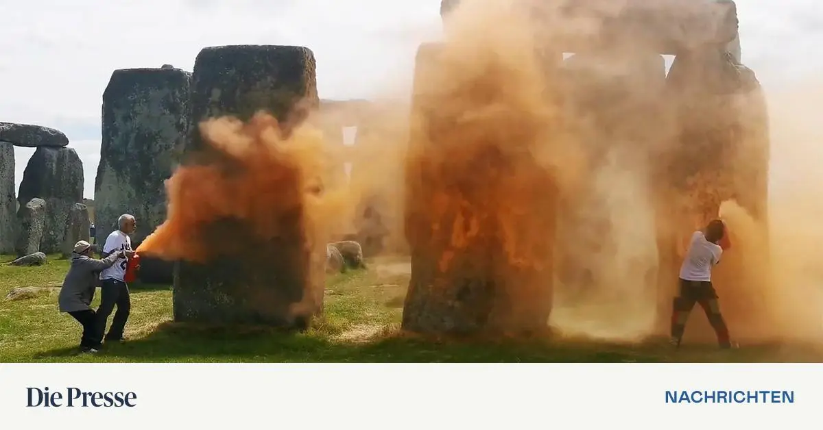 Environmental activists sprayed Stonehenge with orange paint