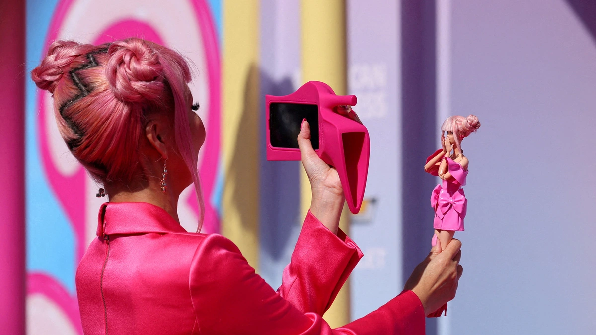 Warum „Barbie-Botox“ jetzt in aller Munde ist – DiePresse.com