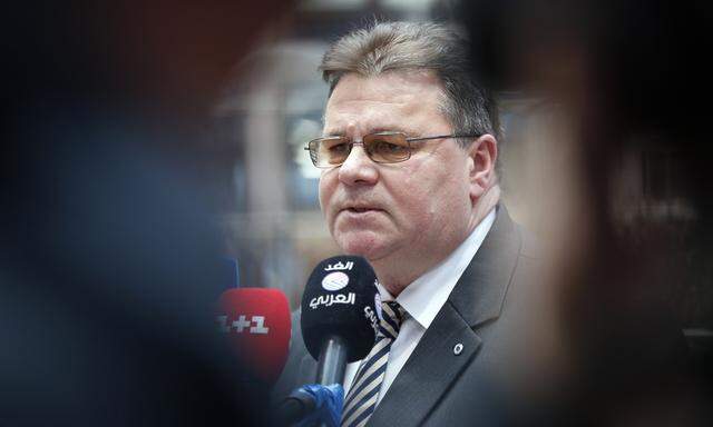 Lithuania´s Foreign Minister Linkevicius arrives at an extraordinary EU foreign ministers meeting in Brussels