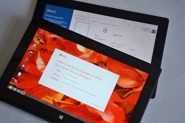 Das erste Surface kommt mit einem vorinstallierten Office, das Surface Pro bietet lediglich die Möglichkeit, es zu erwerben. Schade bei einem Gerät, das fast doppelt so viel kostet wie das kleinere Modell.