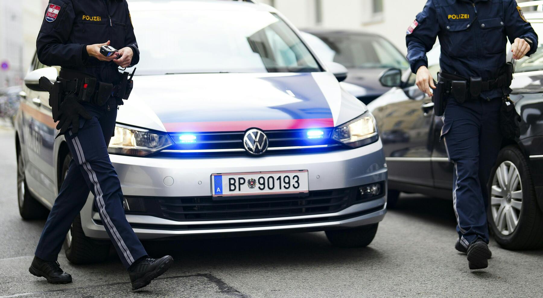 Vienna police issue dozens of fines in crackdown on 'car posers'