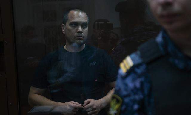 Nawalnys Anwalt Wadim Kobsew im Gerichtssaal.