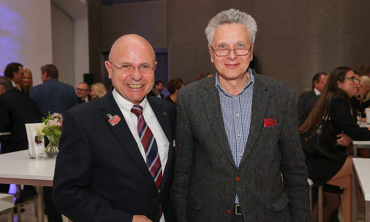 Marzek Etiketten-Eigentümer Johannes Michael Wareka (li.) mit WU-Wien-Professor Hermann Frank.