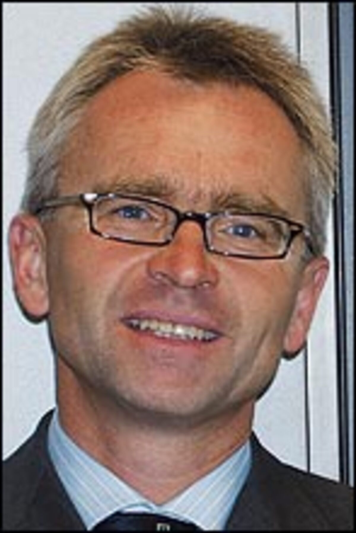 Mag. Richard Wöss (45) verstärkt seit 6.11.2006 das Verkaufsteam des führenden Snack-Artikel-Herstellers Kelly GmbH in der Funktion eines Group Key Account Managers. Wöss war vorher unter anderem bei der Brau Union und den Salinen Austria tätig.