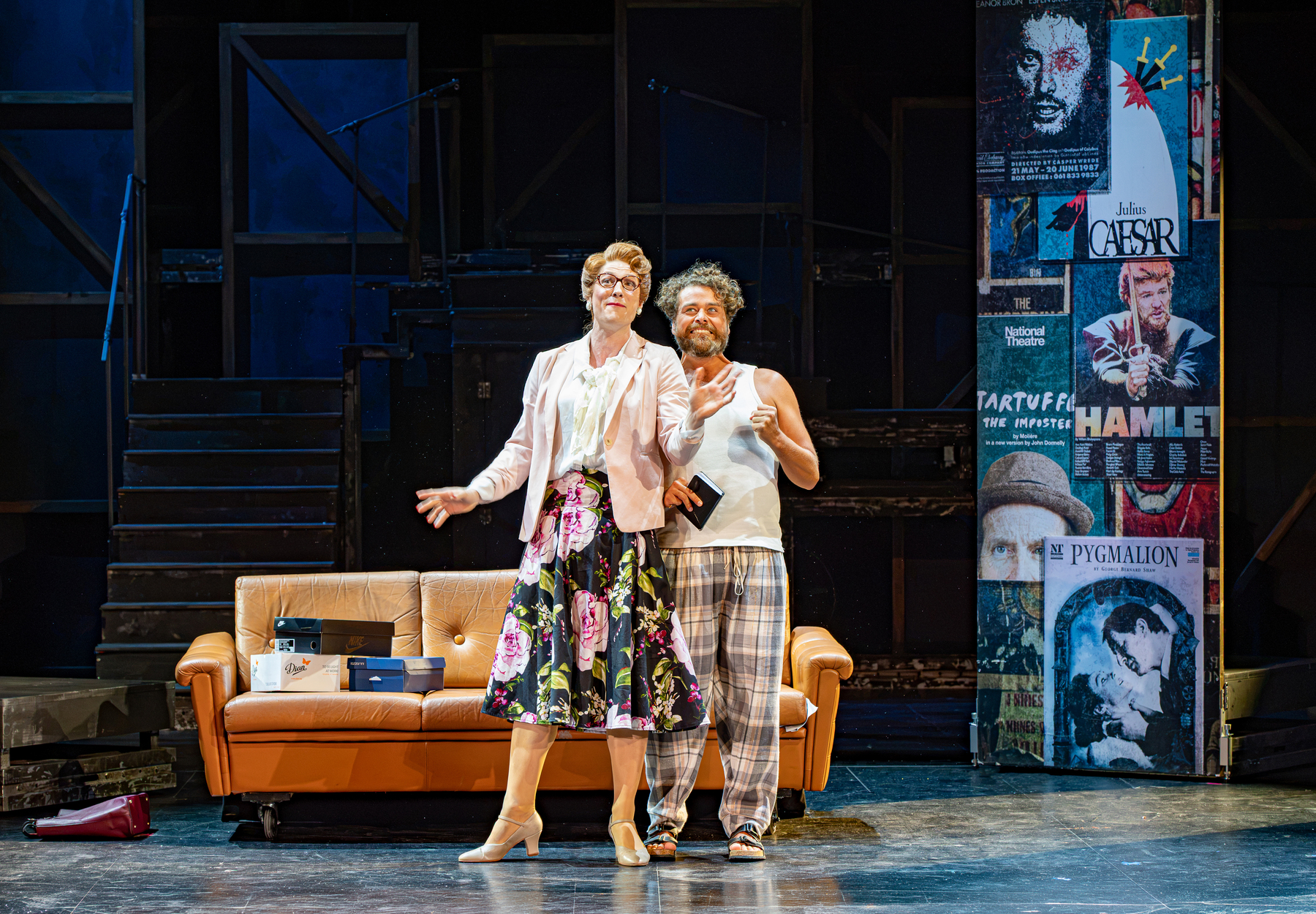 Grand Cast Makes 'Tootsie' a Summer Musical Hit in Baden