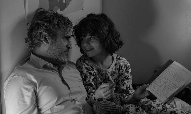 Joaquin Phoenix und Woody Norman in "Come On, Come On" von Mike Mills.