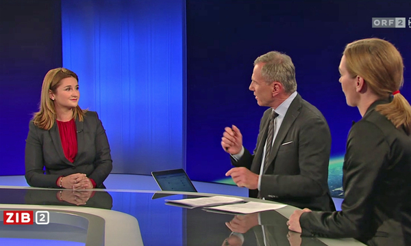 FPÖ-Salzburg-Parteichefin Marlene Svazek und Andrea Hladky, eine Mitinitiatorin des Frauenvolksbegehrens, diskutieren im ZIB-2-Studio über die Inhalte des Volksbegehrens. 