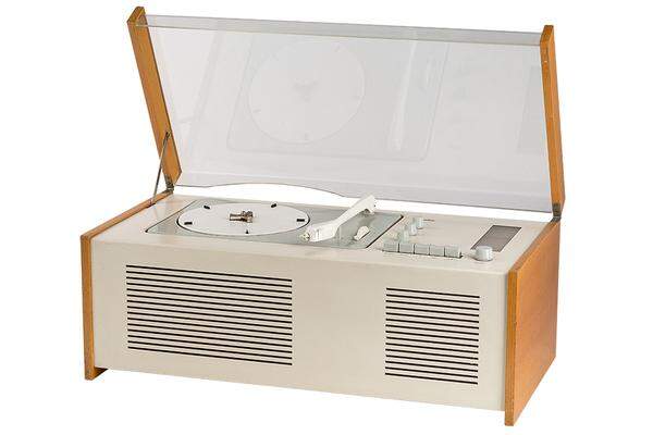 ... von Hans Gugelot und Dieter Rams für Braun 1958.