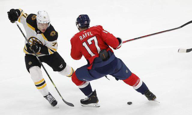 NHL: Stanley Cup Playoffs-Boston Bruins at Washington Capitals