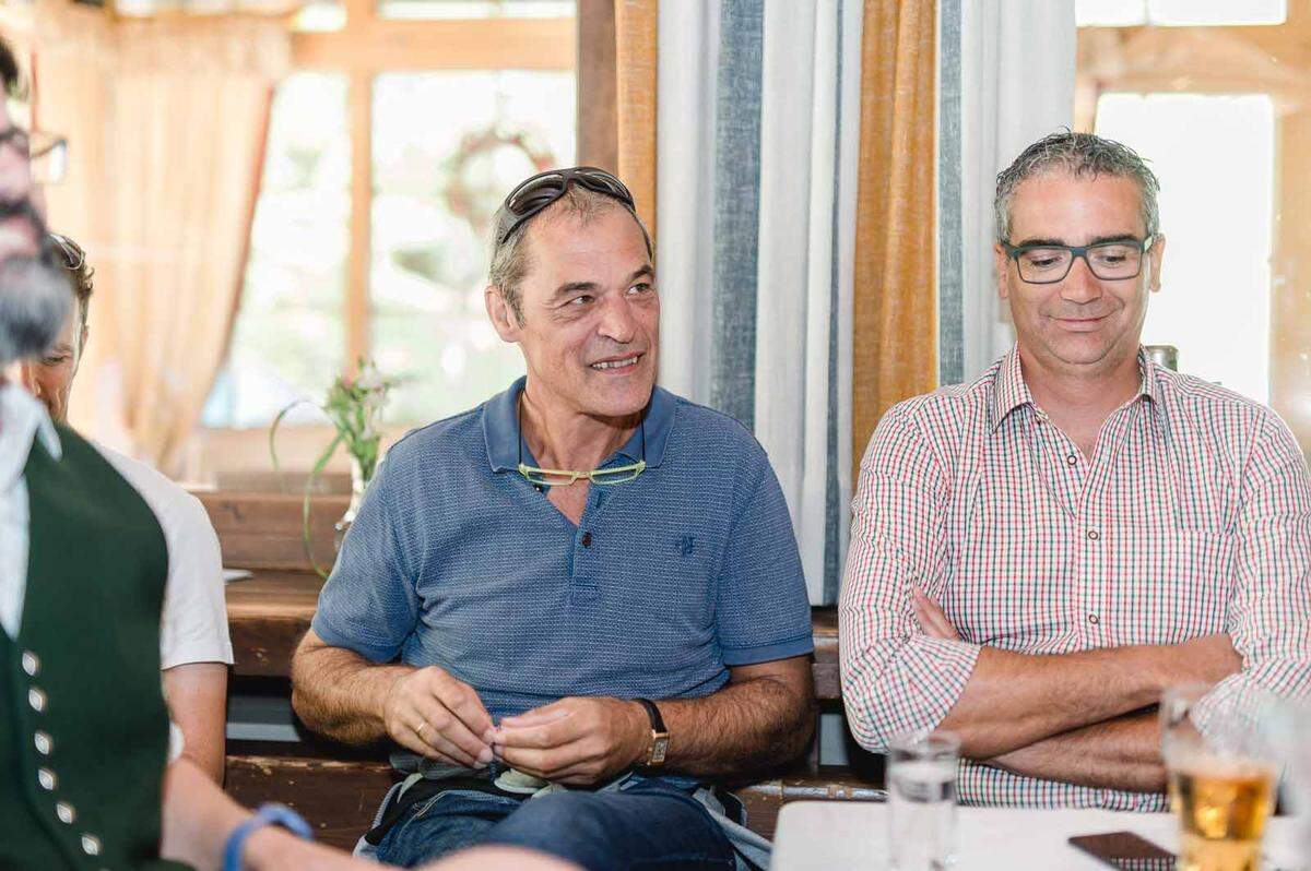 Dann entsponn sich eine angeregte Diskussion zum Thema "Entscheide Dich! Schnell! Und richtig" mit dem ehemaligen Cobra-Chef Wolfgang Bachler (l.) und G4S-Chef Matthias Wechner...