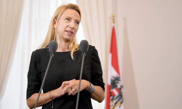 Frauenministerin Juliane Bogner-Strauss (ÖVP)