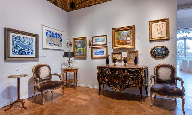 Im Auktionshaus Artcurial in Paris wurden die Highlights des Single Owner Sales „Eclectic Eye“ zur Vorbesichtigung ausgestellt. 