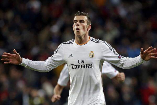 Auf dem dritten Platz landet Gareth Bale, im Sommer um € 91 Millionen von Tottenham nach Madrid transferiert. Dabei liegt sein Marktwert "nur" bei € 80 Millionen.