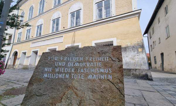 Im Hitler-Geburtshaus in Braunau sollen künftig Menschenrechtsschulungen für die Polizei abgehalten werden. 