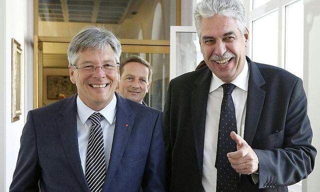 Kärntens Landeshauptmann Peter Kaiser (SPÖ) mit Finanzminister Hans Jörg Schelling (ÖVP).